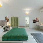 Stayvista At Villa Paradiso - Private Pool, Wi-Fi